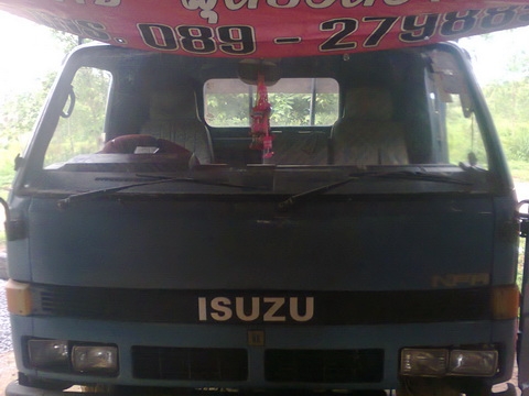 ขายด่วน ISUZU เครื่อง 4BD1 115 แรง  คัสซี NPR59L   เครื่องดี คัสซีสวย พวงมาลัยพาวเวอร์ ยาง 825/16เอกสารครบ รถใช้งานอยู่