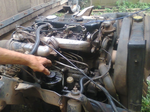 ขายด่วน ISUZU เครื่อง 4BD1 115 แรง  คัสซี NPR59L   เครื่องดี คัสซีสวย พวงมาลัยพาวเวอร์ ยาง 825/16เอกสารครบ รถใช้งานอยู่