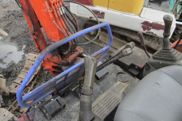 รถขุด AIRMAN เทียบเท่ารุ่น HITACHI EX30 เก่าไทย ขายตามสภาพนะครับ รถขุด AIRMAN เทียบเท่ารุ่น HITACHI EX30 เก่าไทย ขายตามสภาพนะครับ