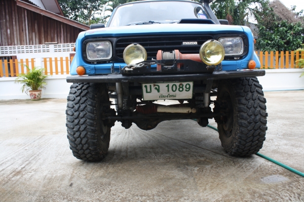 กระบะแนว ๆ 4X4 กระบะแนว ๆ 4X4