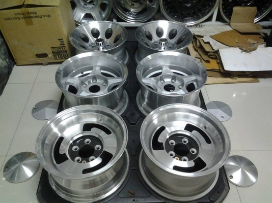 ล้อแม็กออฟลึก เรโทร ล้อแม็กออฟลึก เรโทร