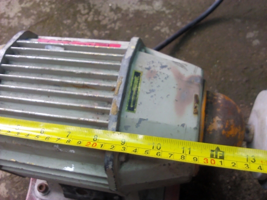 (มีVDO ให้ดู)(มี8ตัว)มอเตอร์เจียร์แกนคู่จากญี่ปุ่นแท้ขนาด 540 W. ตัวใหญ๋ ใช้ไฟ220V.บ้านเราได้เลย(ลองต่อใช้งานแทบไม่ร้อนเลยเที่ยบกับมอเตอร์เจียร์บ้านเรา5 นาทีร้อนแล้ว)