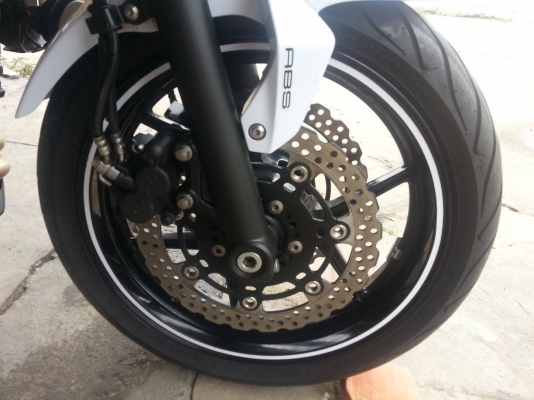 Kawasaki er6n 2012 พร้อมทะเบียนโอน รับแลกเทิร์น ราคาต่อลองได้