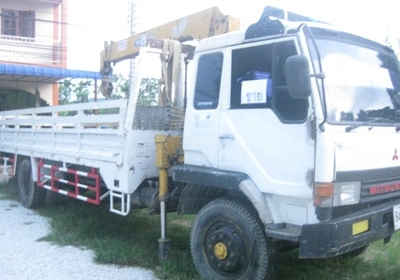 ขาย Mitsu FK 453 195 แรง ติดเครน  Tadano 3 t 4 ท่อน กระบะยาว 6.5 m โทร 088-4501277