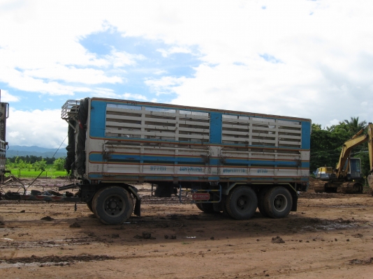 รถสิบล้อพร้อมพ่วงสหกิจ วิ่งเกษตร รถสิบล้อพร้อมพ่วงสหกิจ วิ่งเกษตร