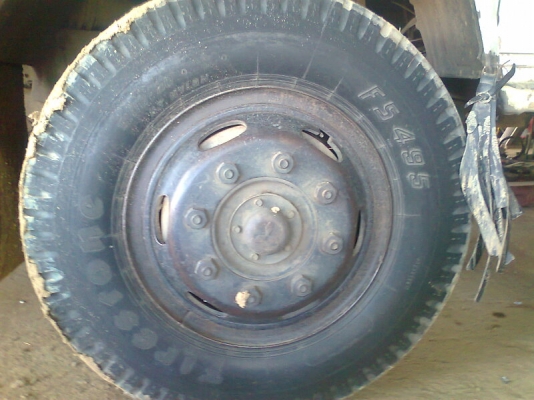 MITSUBISHI FUSO FN527 M-A 10xxx ปี 32 เครื่อง HINO HO7C มีเทอร์โบ เครื่องดี คัสซีสวย รถสวยพร้อมใช้งาน มีทะเบียนครบ.