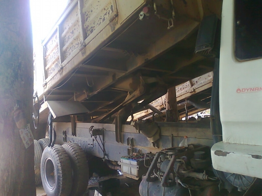 MITSUBISHI FUSO FN527 M-A 10xxx ปี 32 เครื่อง HINO HO7C มีเทอร์โบ เครื่องดี คัสซีสวย รถสวยพร้อมใช้งาน มีทะเบียนครบ.