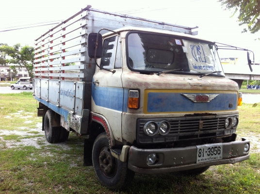 ็Hino KM