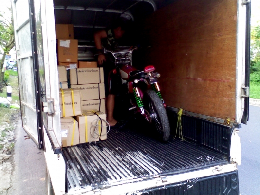 หนุ่ม ปราจีน : ส่ง GL100 แต่ง Tracker ให้ คุณจิรวัฒน์ อ.แสวงหา จ.อ่างทอง