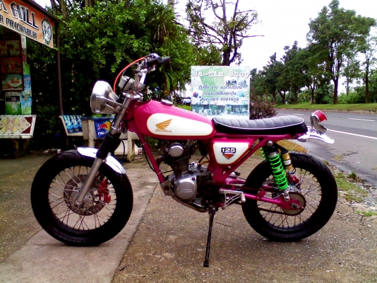 หนุ่ม ปราจีน : ส่ง GL100 แต่ง Tracker ให้ คุณจิรวัฒน์ อ.แสวงหา จ.อ่างทอง