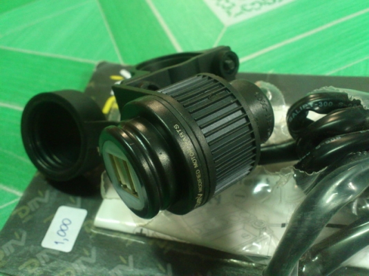 ที่ชาร์จมือถือ/GPS สำหรับมอเตอร์ไซค์ 700 บาท