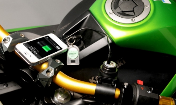 ที่ชาร์จมือถือ/GPS สำหรับมอเตอร์ไซค์ 700 บาท