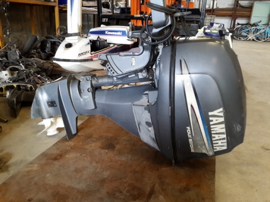 ขายเครื่องเรือ YAMAHA 25 แรง 4จังหวะ มือสองญี่ปุ่น