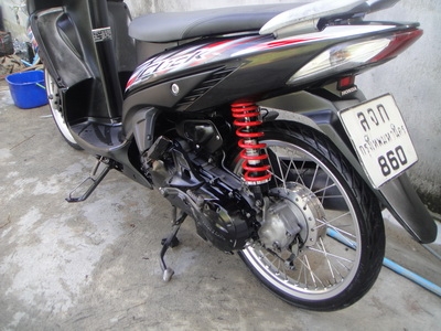 ขาย Honda Click ดำสภาพสวยๆ ผู้หญิงขี่