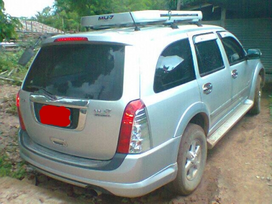 ขายรถ MU-7 ปี2006 ตัวTOP ราคา 475000 รถบ้าน