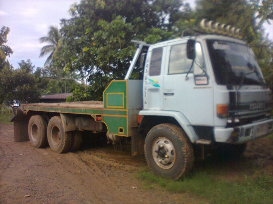 ขายรถบรรทุกท้ายลาด ISUZU จัมโบ้ทั้งคัน เครื่อง 6BD1 วางหัว ร็อคกี้ เบรคทิพฟี่ ใช้ลาก PC 200 320ได้เรย
