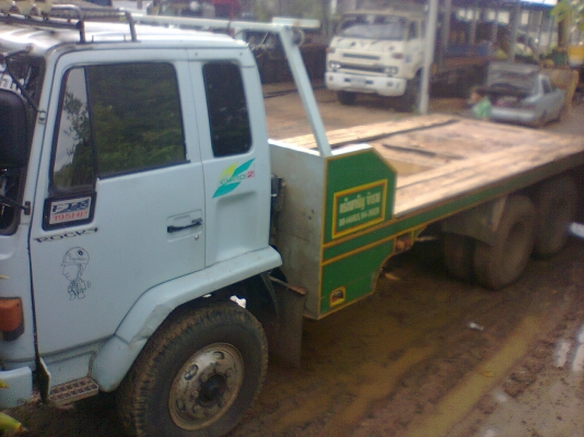 ขายรถบรรทุกท้ายลาด ISUZU จัมโบ้ทั้งคัน เครื่อง 6BD1 วางหัว ร็อคกี้ เบรคทิพฟี่ ใช้ลาก PC 200 320ได้เรย