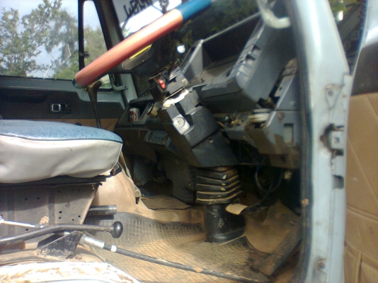 ขายรถบรรทุกท้ายลาด ISUZU จัมโบ้ทั้งคัน เครื่อง 6BD1 วางหัว ร็อคกี้ เบรคทิพฟี่ ใช้ลาก PC 200 320ได้เรย