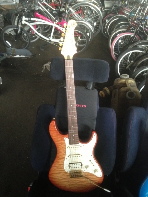 ขายกีตาร์ไฟฟ้า yamaha ขายกีตาร์ไฟฟ้า yamaha