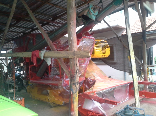 ขายแล้วครับ ไปเกี่ยวข้าวงามสุรินทร์  KM 48  12 (HT) นอก 235 แรง อุ้ม 2.5 ตัน หน้าเกี่ยว 3 เมตร รถใช้ได้เพราะทำใหม่หมดเลยครับ สนใจราคาต่อรองได้ครับ