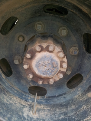 สิงห์ไฮเทค 195 เพลาเดียว เดิมๆ ครับ สิงห์ไฮเทค 195 เพลาเดียว เดิมๆ ครับ