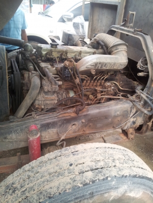 สิงห์ไฮเทค 195 เพลาเดียว เดิมๆ ครับ สิงห์ไฮเทค 195 เพลาเดียว เดิมๆ ครับ