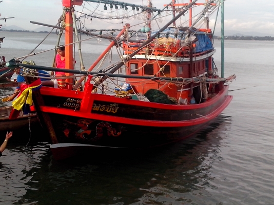 ขายเรือได5วากว่าไม่ต้องลงทุนมีลูกน้องออกได้เลย