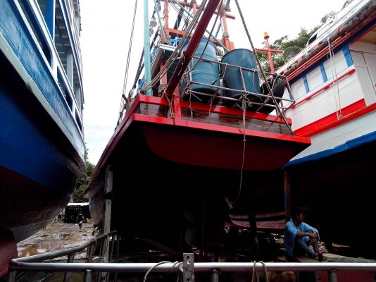 ขายเรือได5วากว่าไม่ต้องลงทุนมีลูกน้องออกได้เลย ขายเรือได5วากว่าไม่ต้องลงทุนมีลูกน้องออกได้เลย