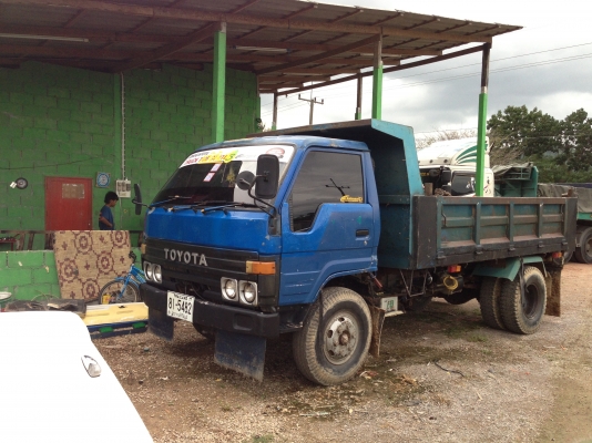 ขายด่วน ไดน่าสามใบปัด เครื่อง 115แรง เฟืองท้าย เอฟ