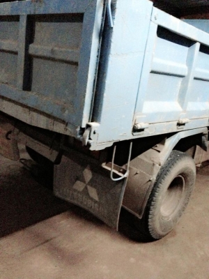 6ล้อดั้ม ISUZU TL 100 แรงฝาขาว เอกสารพร้อมโอน