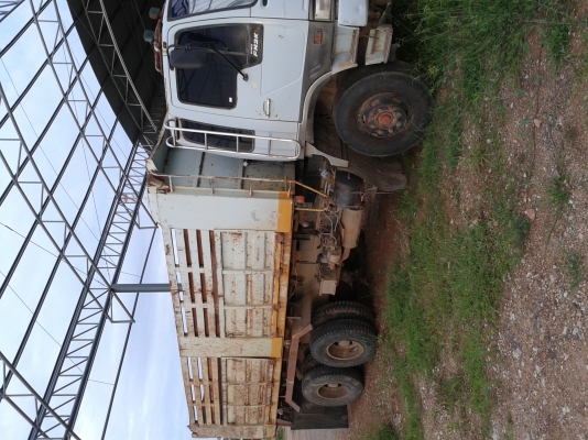 ขายสิบล้อ ดั้มสามมิตร2คัน ดั๊มโคราช1คัน HINO FM2K