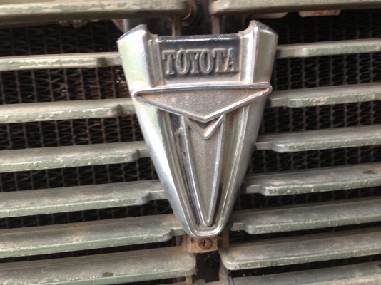 TOYOTA HILUX RN20 เบนซิล สภาพดีสุดๆ เครื่องแห้งแรงดีเดิมๆ ภายในคอนโซลสวยครบ ระบบไฟครบพร้อม ขับง่ายสตาร์ทง่ายคล่องตัว กระบะ 4 ขอสภาพดีมีผุบ้างเล็กน้อย ช่วงล่างแน่นดียางสภาพดี 60\% พร้อมใช้งาน เอกสารทะเบียนครบพร้อม ราคาต่อรองได้ครับ