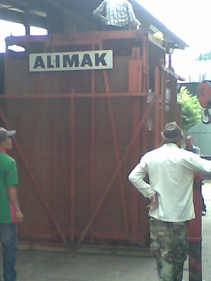 ลิฟท์ก่อสร้าง