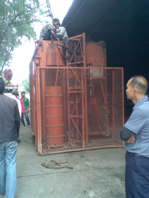 ลิฟท์ก่อสร้าง