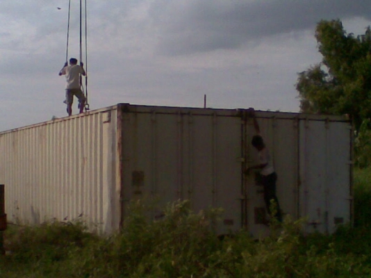 ตู้ 40 ฟุต ลดแล้ว (มายกเอาเอง)