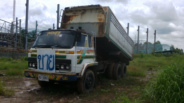 ขายรถบรรทุก 10 ล้อ ดั้ม JCM 165 HP ขายตามสภาพ