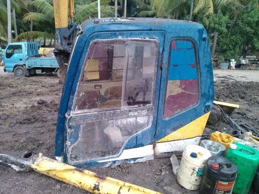 ขายด่วน หัวเก๋งkobelco mark III สภาพสวย กระจกครบ มีหน้าจอด้วยครับ