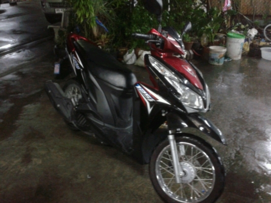 ขาย Honda Click125iตัวใหม่ ปี 55รถ(9เดือน)ออกมาปลายปี 30,000สี แดง-ดำ สวยมาก ลดได้