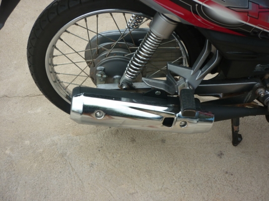 ยามาฮ่าสปาค สีแดงสดใส 13500 บาท ยามาฮ่าสปาค สีแดงสดใส 13500 บาท