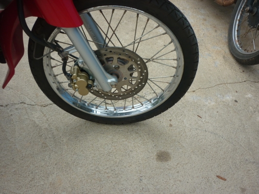 ยามาฮ่าสปาค สีแดงสดใส 13500 บาท ยามาฮ่าสปาค สีแดงสดใส 13500 บาท