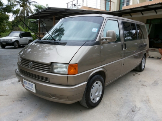 ขายโฟล์คคาราเวลปี95เกียร์ออโต้ราคา170,000บาท