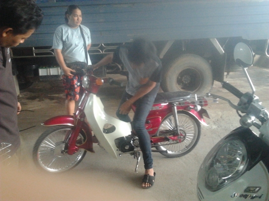 ขายแล้วครับ HONDA C 70 เครื่อง LIFAN 125 ขอบคุณน้อง จากจังหวัด อุทัยธานี มากครับ