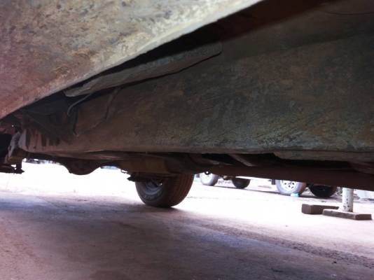 ISUZU TFR มังกรทอง SPARK EX 2.5 MT ปี 33 รถสวยสภาพดีเดิมๆพร้อมใช้งาน สีสันบางๆทั้งคัน เครื่องยนต์ 87 HP เครื่องแห้งแรงดี ภายในเก๋งคอนโซลสวยครบ แอร์เย็น พ.เพาเวอร์ ช่วงล่างคัชซีมีผุมีดาม ยางสภาพดี 70\% พร้อมใช้งาน เอกสารทะเบียนครบพร้อมโอน ราคาต่อรองได้ครับ