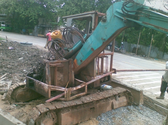 ขายแบ็คโฮ KOBELLKO 50 UU รุ่น 1 ราคา  215000 สนใจติดต่อ 086-1336693