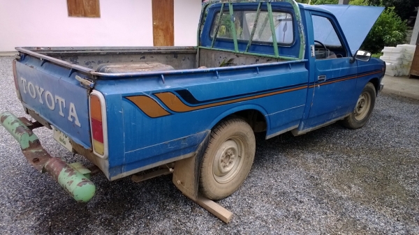 ขายโตโยสติกเกอร์ rn20แห้งๆทะเบียนโอน