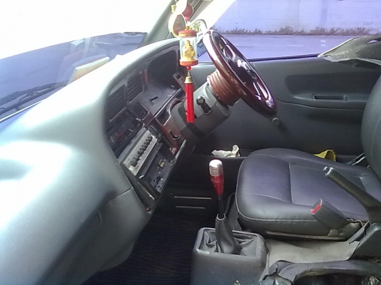 ขายรถตู้ หัวจรวด ปี 93 สภาพดี