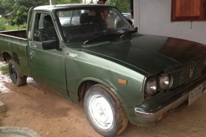 TOYOTA HILUX RN20 - 4 ขอ เครื่องยนต์เบนซิล 12R แห้งดีแรงดีไม่มีเยิ้ม ภายในเก๋งคอนโซลสวยคลาสสิคที่สุด อุปกรณ์ภายในครบพร้อม กระบะทรงสวยมีผุบ้างเล็กน้อย ช่วงล่างแน่นยางสภาพดี 60\% พร้อมใช้งาน เอกสารทะเบียนชุดโอนครบพร้อม ราคาต่อรองได้ครับ