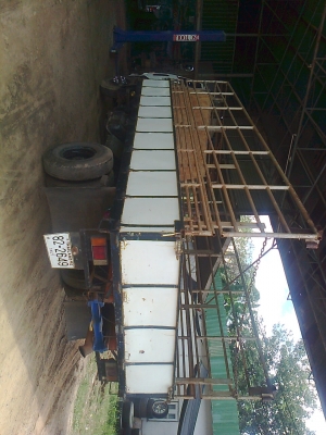 ขาย 6 ล้อ