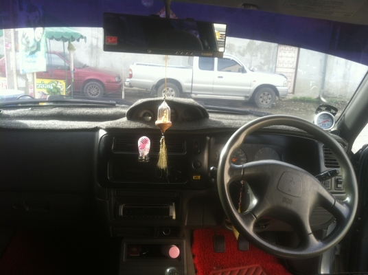 MITSUBISHI L200 &ndash; STRADA GRANDIS