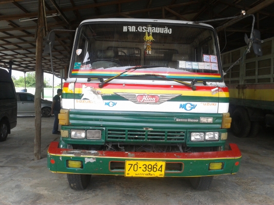 ขาย6ล้อใหญ่หัวครัชซี ยาว7.20 ม.